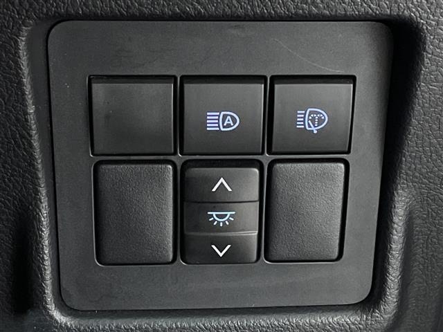 Toyota LAND CRUISER PRADO 2023 7353405-18