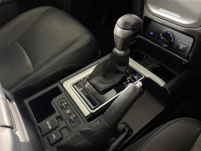 Toyota LAND CRUISER PRADO 2023 7353405-5