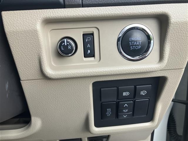 Toyota LAND CRUISER PRADO 2018 7353423-19