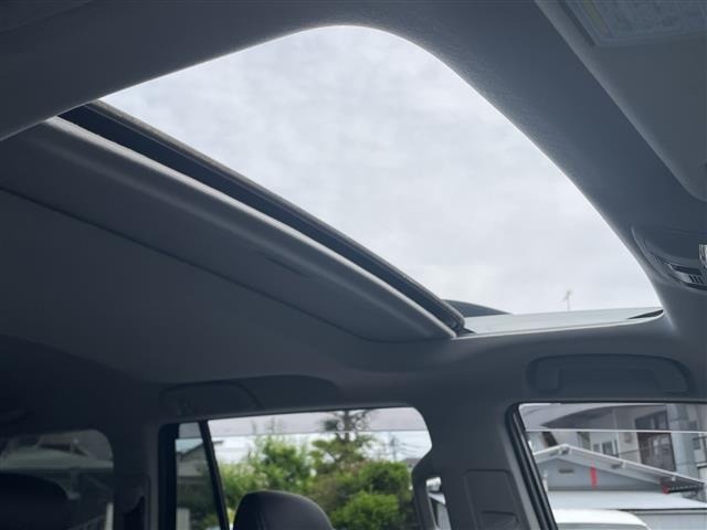 Toyota LAND CRUISER PRADO 2023 7353424-17