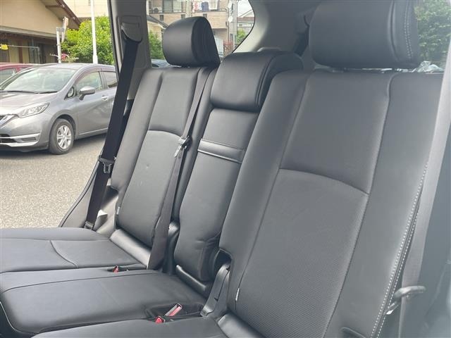 Toyota LAND CRUISER PRADO 2023 7353424-2