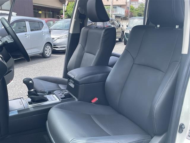 Toyota LAND CRUISER PRADO 2023 7353424-22
