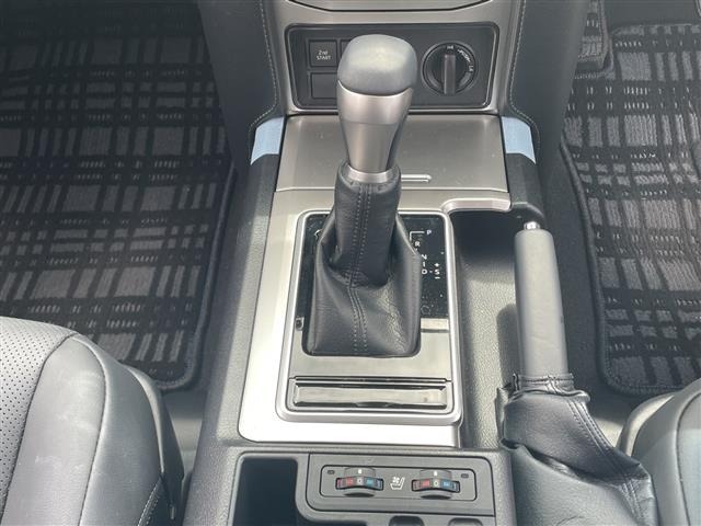 Toyota LAND CRUISER PRADO 2023 7353424-9