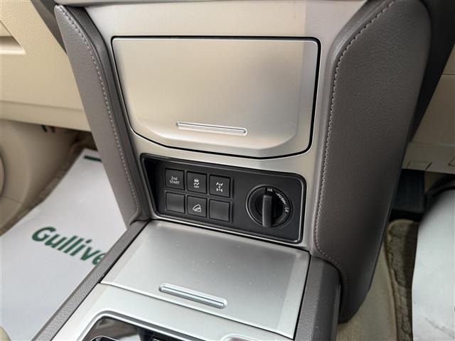 Toyota LAND CRUISER PRADO 2023 7353469-12