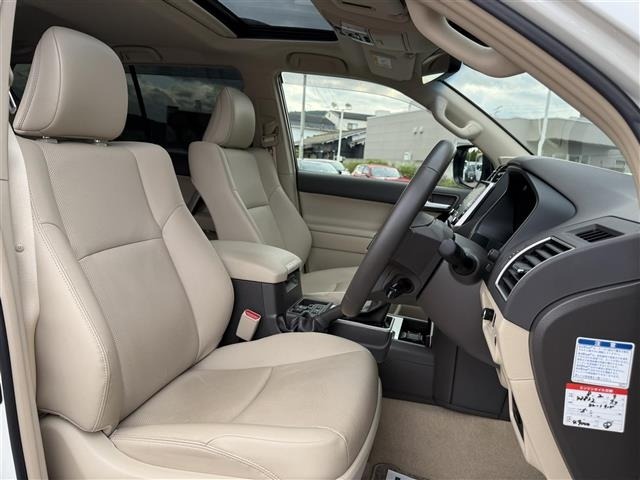 Toyota LAND CRUISER PRADO 2023 7353469-3
