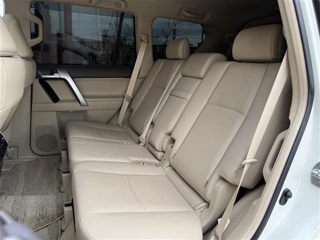 Toyota LAND CRUISER PRADO 2023 7353469-5