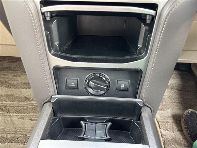 Toyota LAND CRUISER PRADO 2023 7353497-10