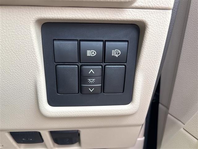 Toyota LAND CRUISER PRADO 2023 7353497-9