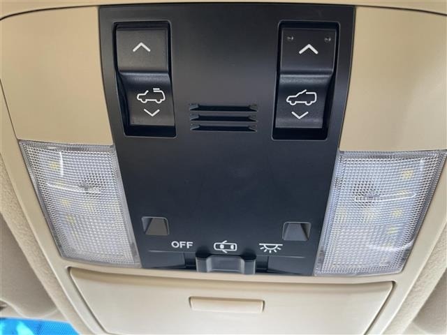 Toyota LAND CRUISER PRADO 2017 7353520-13