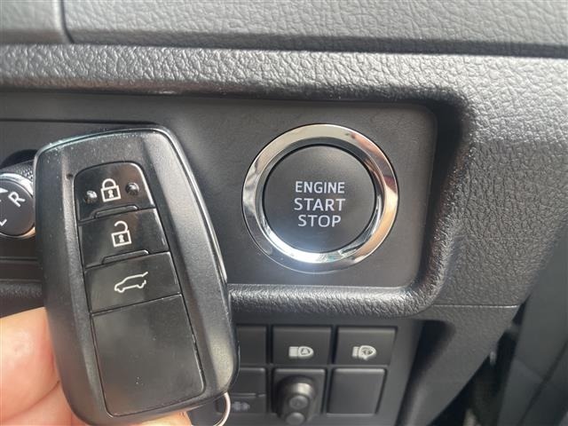 Toyota LAND CRUISER PRADO 2023 7353521-16