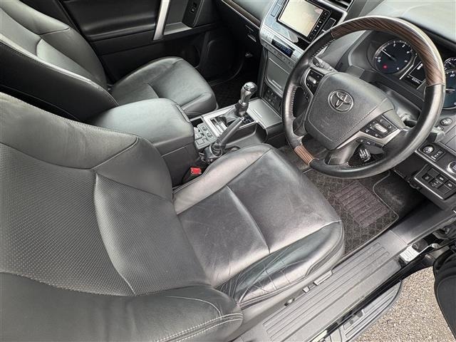 Toyota LAND CRUISER PRADO 2018 7353522-1