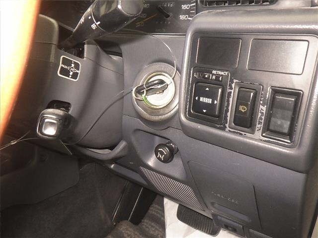 Toyota LAND CRUISER 1996 7345827-8