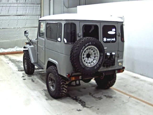 Toyota LAND CRUISER 1982 7345828-1