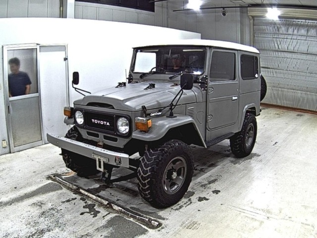 Toyota LAND CRUISER 1982 7345828-4