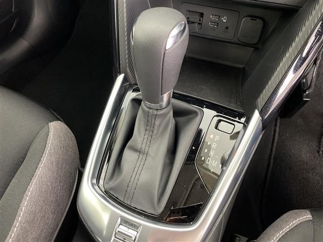 Mazda MAZDA2 2023 7352189-10