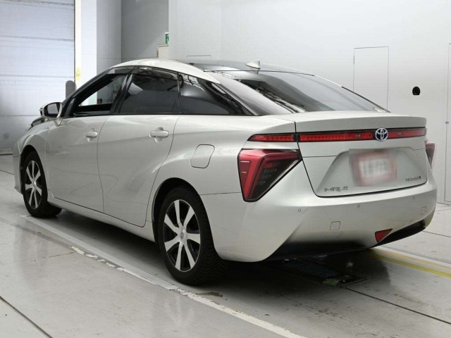 Toyota Mirai 2017 7361281-6