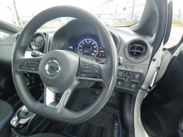 Nissan NOTE 2018 7355352-9