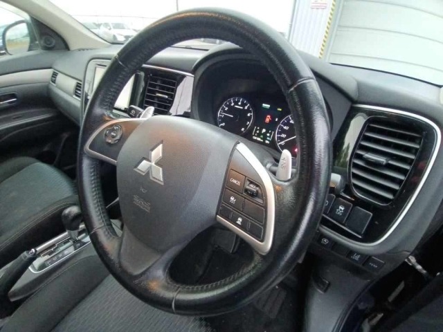 Mitsubishi OUTLANDER 2014 7361607-9