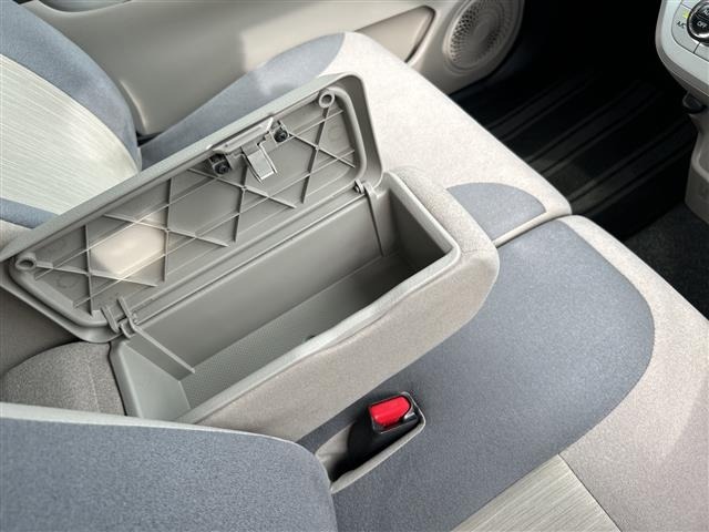 Toyota PIXIS JOY 2017 7348000-3