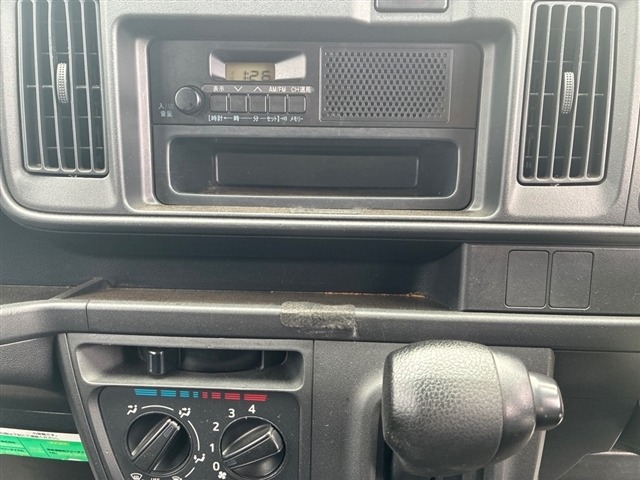 Toyota PIXIS VAN 2018 7354413-4