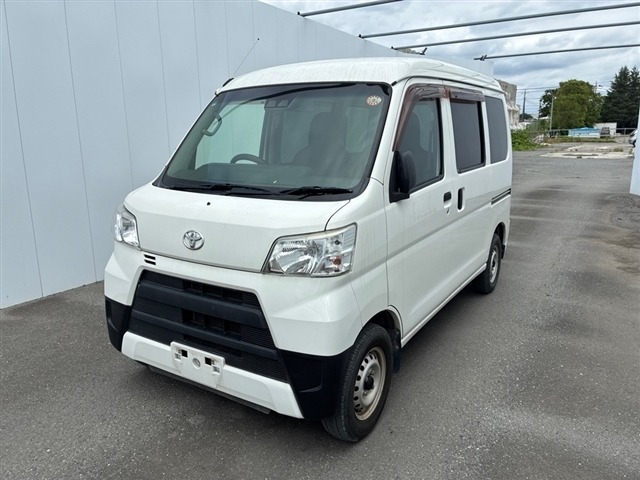 Toyota PIXIS VAN 2018 7354413-9