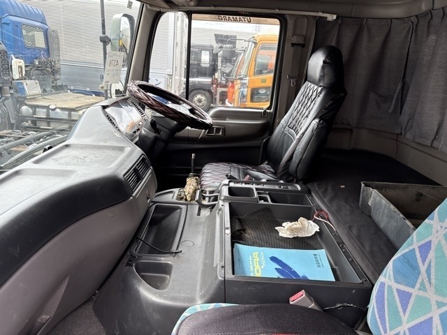 Hino PROFIA 2001 7353175-5