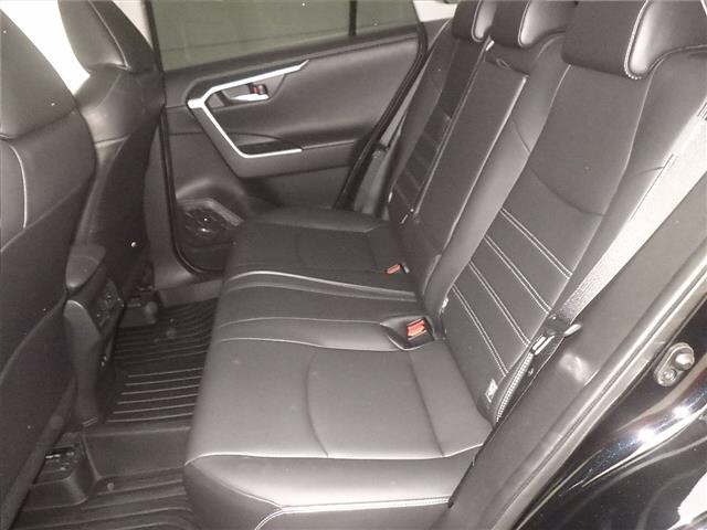 Toyota RAV4 2021 7356398-7