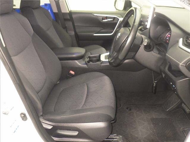 Toyota RAV4 2021 7356399-5