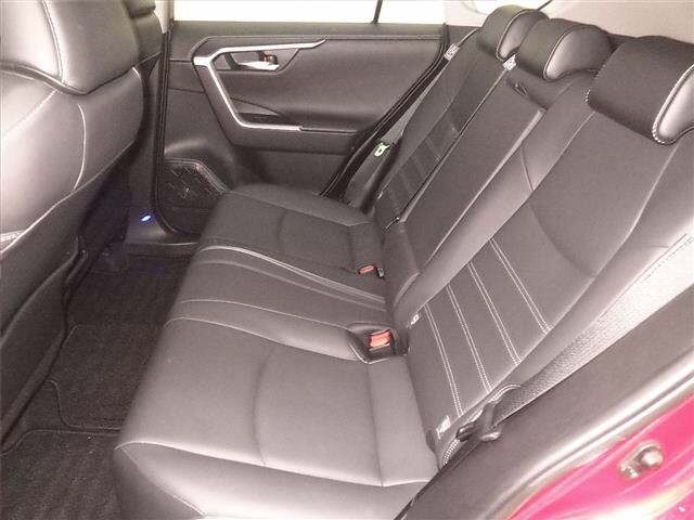 Toyota RAV4 2021 7356400-7