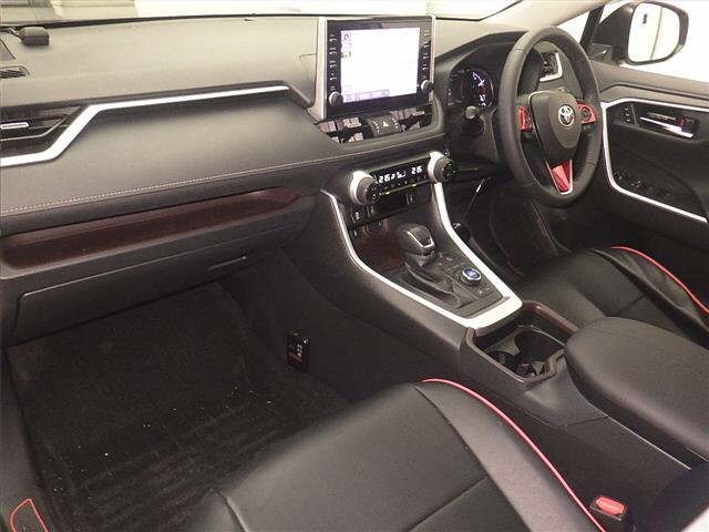 Toyota RAV4 2021 7356416-4