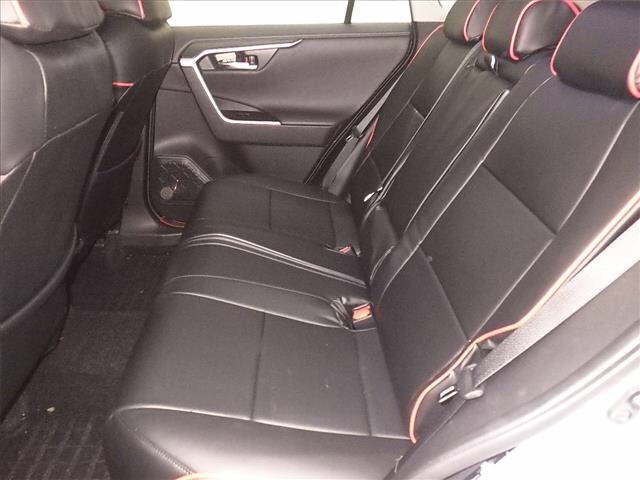 Toyota RAV4 2021 7356416-7