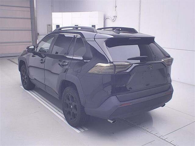 Toyota RAV4 2022 7356430-1