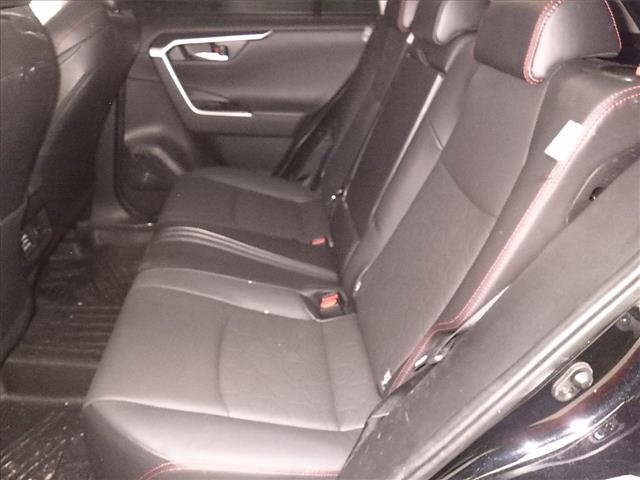 Toyota RAV4 2022 7356430-7