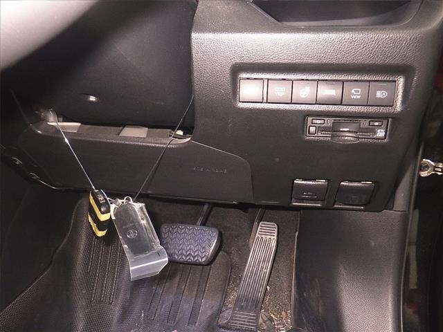 Toyota RAV4 2022 7356430-8