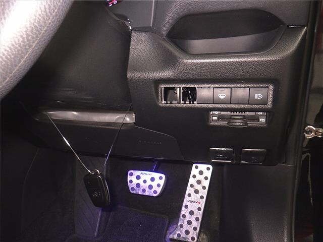 Toyota RAV4 2021 7356438-8