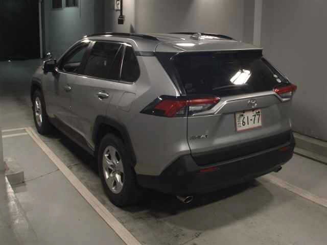 Toyota RAV4 2020 7356474-1