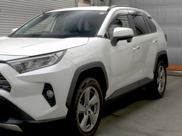 Toyota RAV4 2021 7356492-4