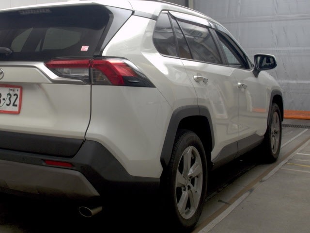 Toyota RAV4 2021 7356492-5