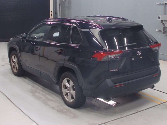 Toyota RAV4 2021 7356511-6