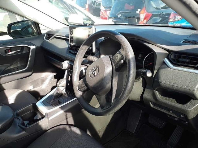 Toyota RAV4 2021 7356511-7