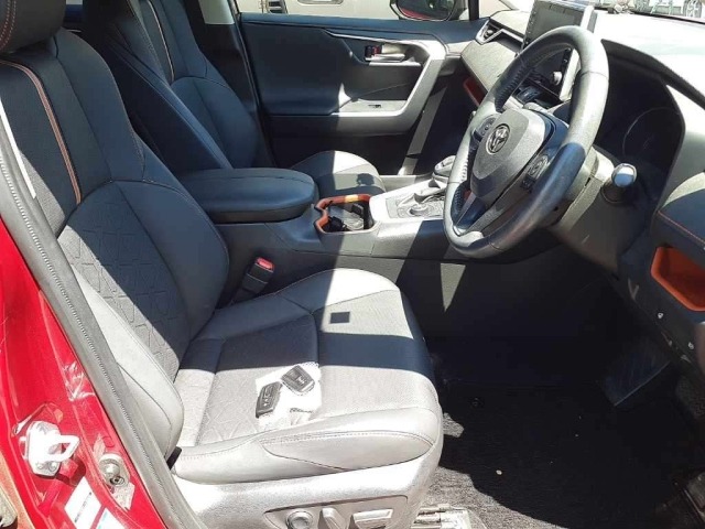 Toyota RAV4 2022 7356512-8