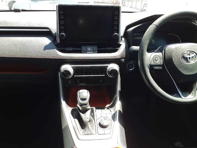 Toyota RAV4 2022 7356512-9
