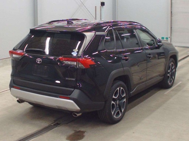Toyota RAV4 2019 7356526-1