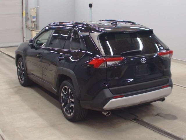 Toyota RAV4 2019 7356526-6