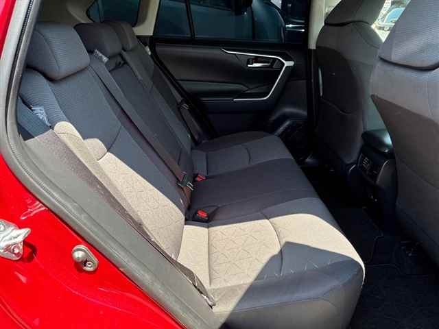 Toyota RAV4 2021 7356532-8