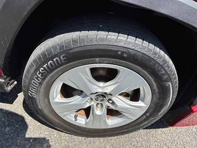 Toyota RAV4 2021 7356532-9