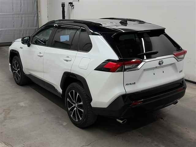 Toyota RAV4 2023 7356533-1