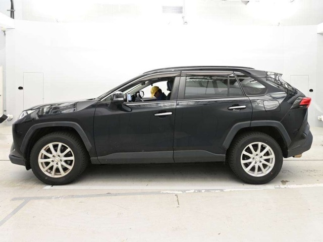 Toyota RAV4 2021 7356553-4