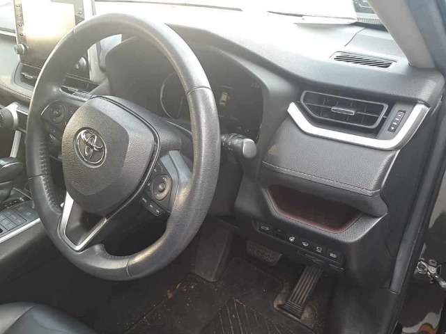 Toyota RAV4 2021 7356553-9
