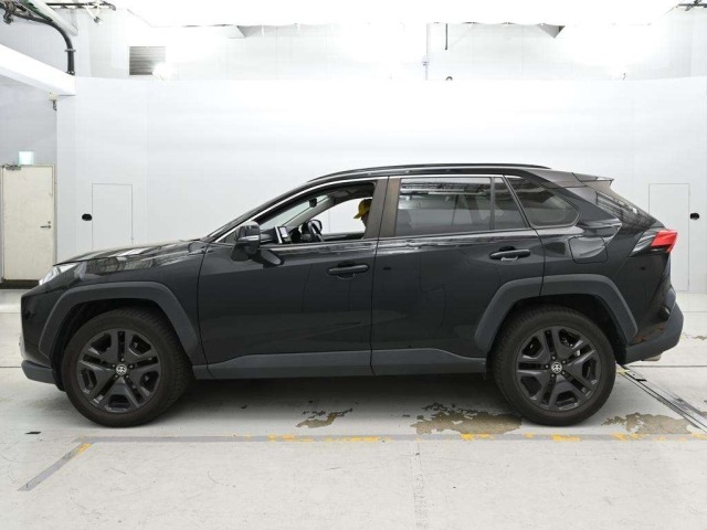 Toyota RAV4 2022 7356554-4